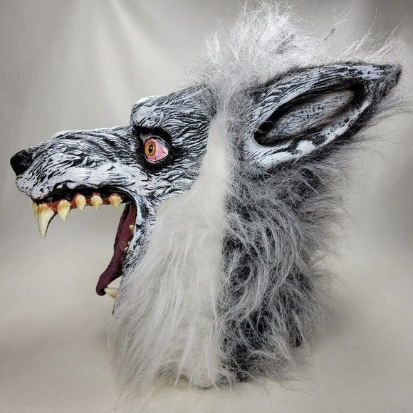 Werewolf Wolf Monster Halloween Rubber Mask White Black Gray Faux Fur 2018 - Picture 5 of 9